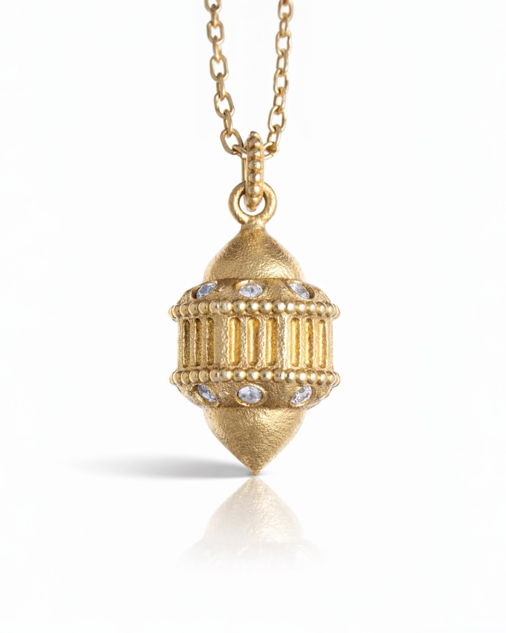 Naos small pendant in vermeil and white sapphires