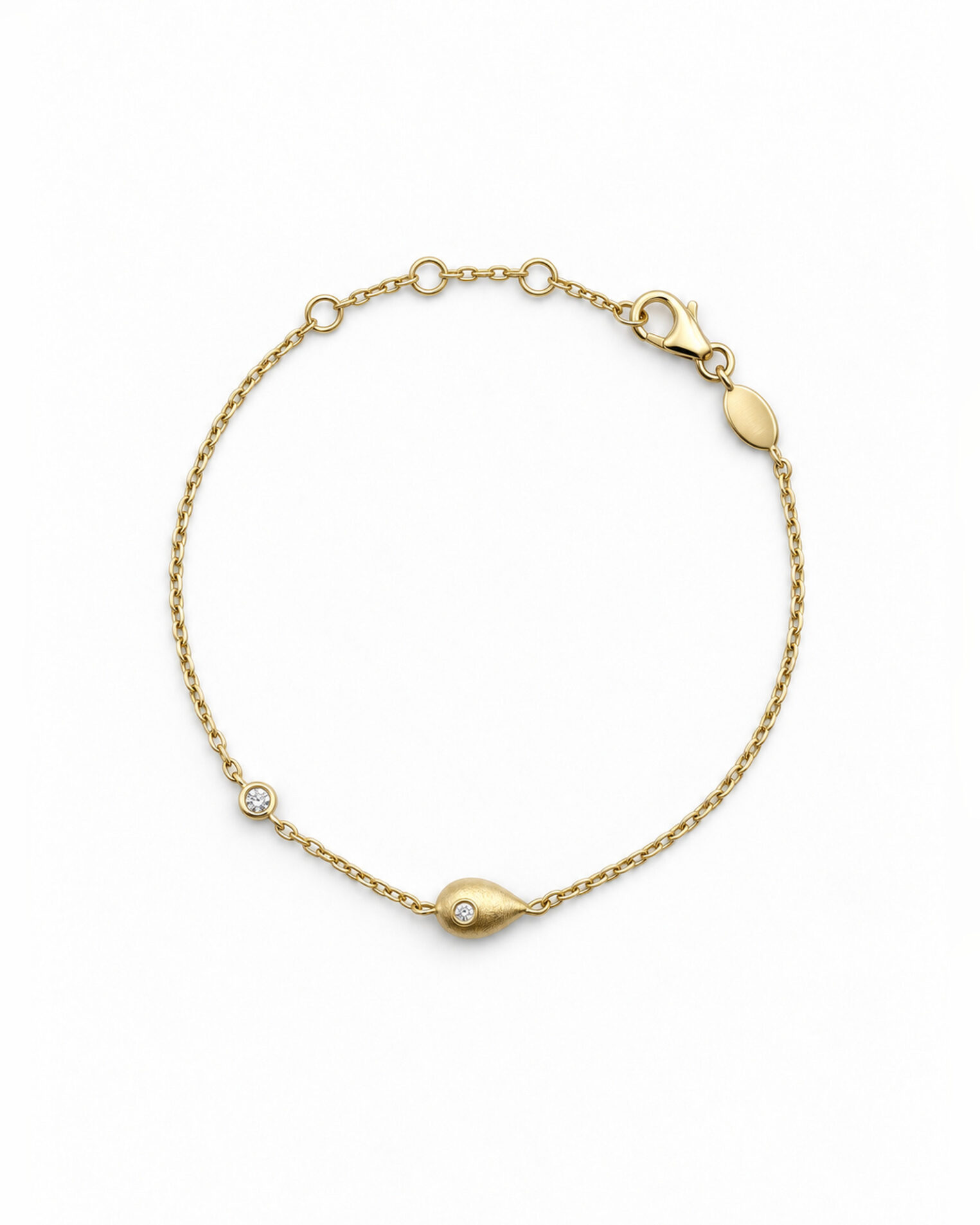 Bracelet Déva en vermeil 18 carats et saphirs blancs