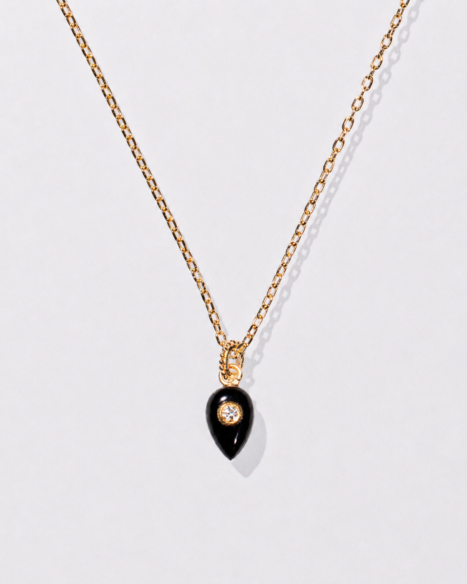Pendentif Déva en onyx et vermeil